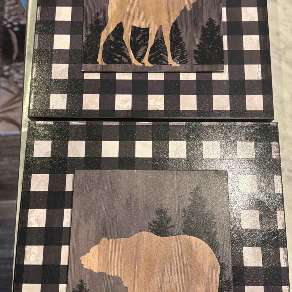 Rustic Bear Plaid Wall Art Set
